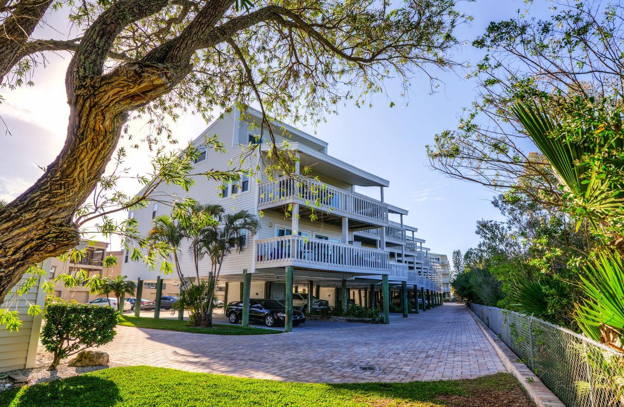 Intercoastal Beach Suite Клірвотер Екстер'єр фото