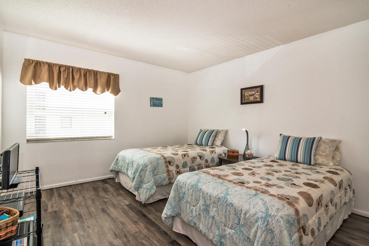 Intercoastal Beach Suite Клірвотер Екстер'єр фото